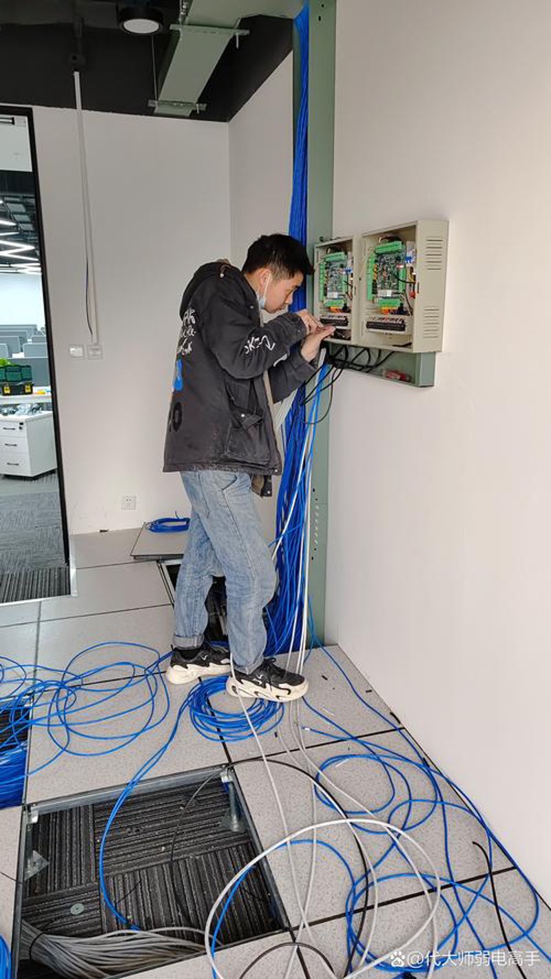 科技守护家庭安全——监控摄像头安装新趋势